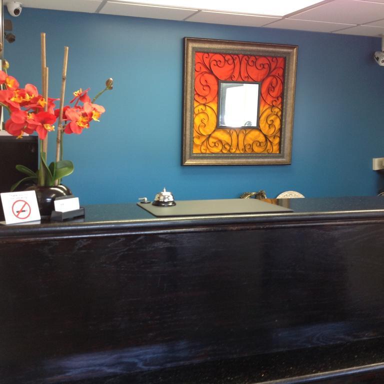Americas Best Value Inn New London Mystic Kültér fotó