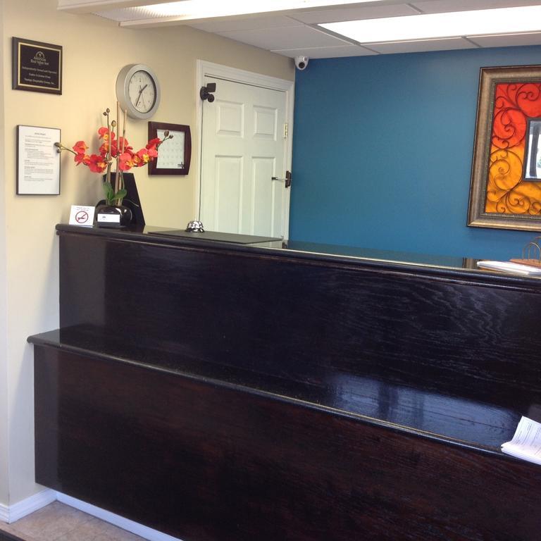 Americas Best Value Inn New London Mystic Kültér fotó