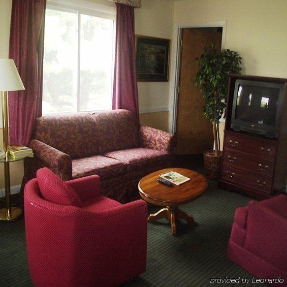 Americas Best Value Inn New London Mystic Szoba fotó